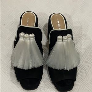 Gianni bini black suede tassel heels 10